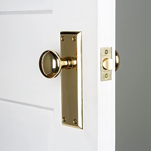 Elegant Vintage Door Knobs